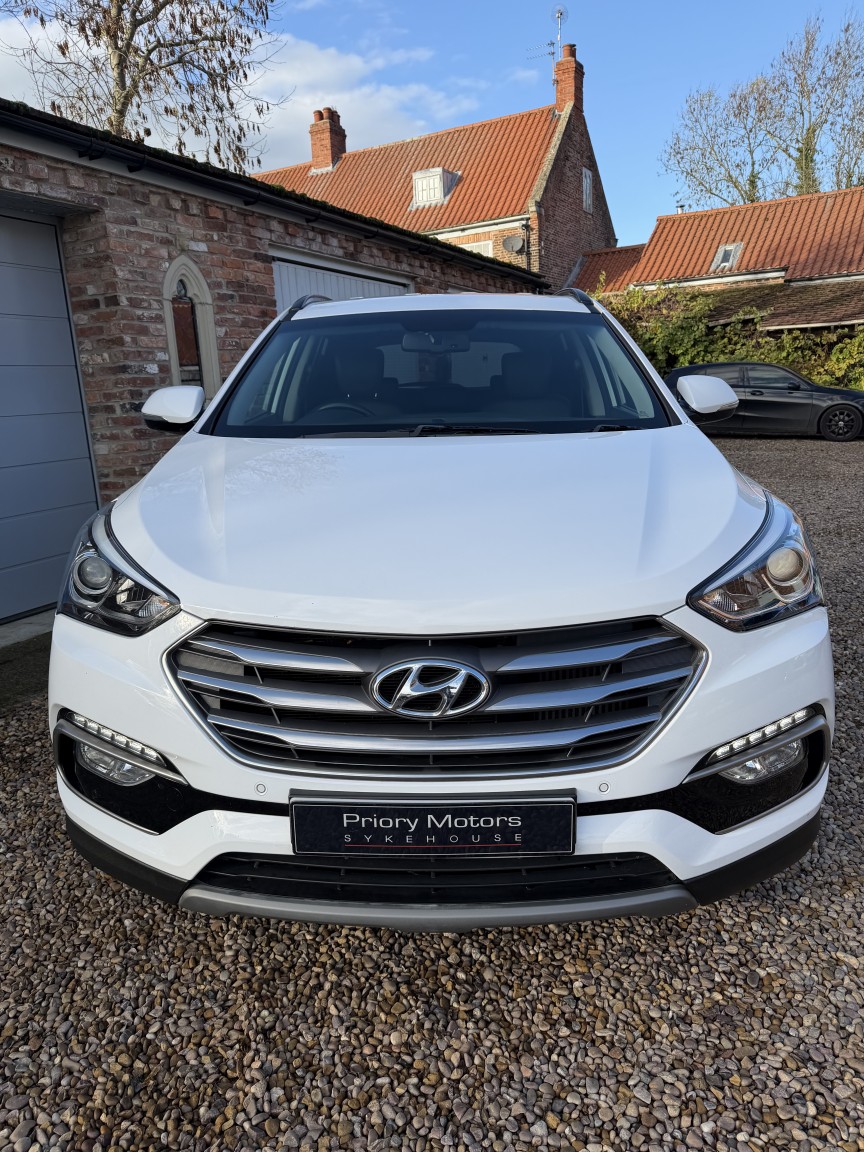 Used Hyundai Santa Fe 2017 for sale - 76525759: Photo 6