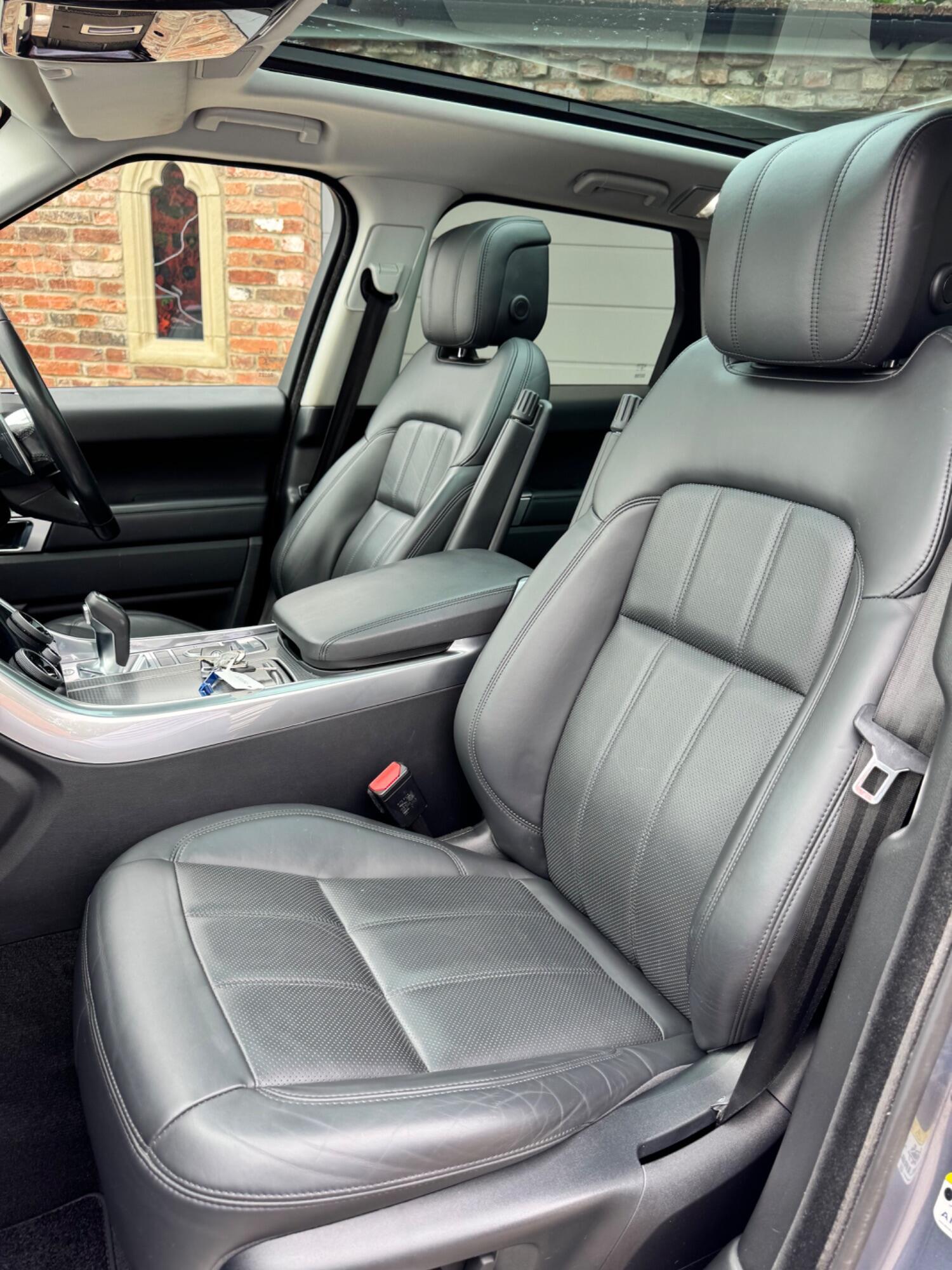 Used Land Rover Range Rover Sport 2019 for sale - 76794123: Photo 17