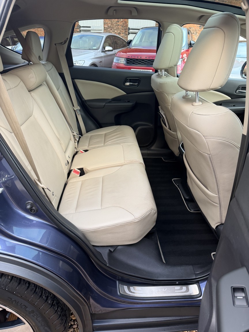 Used Honda CR-V 2015 for sale - 76911011: Photo 17