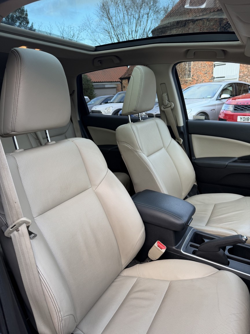 Used Honda CR-V 2015 for sale - 76911011: Photo 19