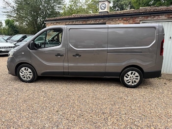 Used Renault Trafic 2020 for sale - 75587249: Photo