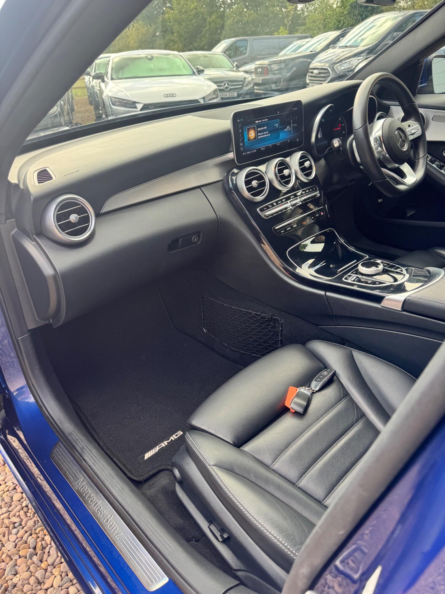 Used Mercedes-Benz C Class 2019 for sale - 75981953: Photo 14