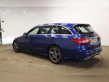 Used Mercedes-Benz C-Class 2019 for sale - 75981953: Photo
