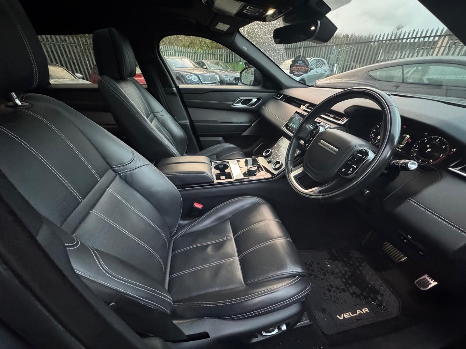 Used Land Rover Range Rover Velar 2019 for sale - 76631531: Photo 7