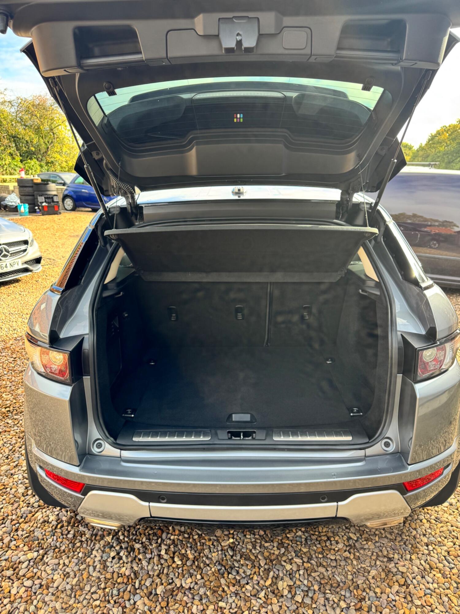 Used Land Rover Range Rover Evoque 2011 for sale - 76324788: Photo 16