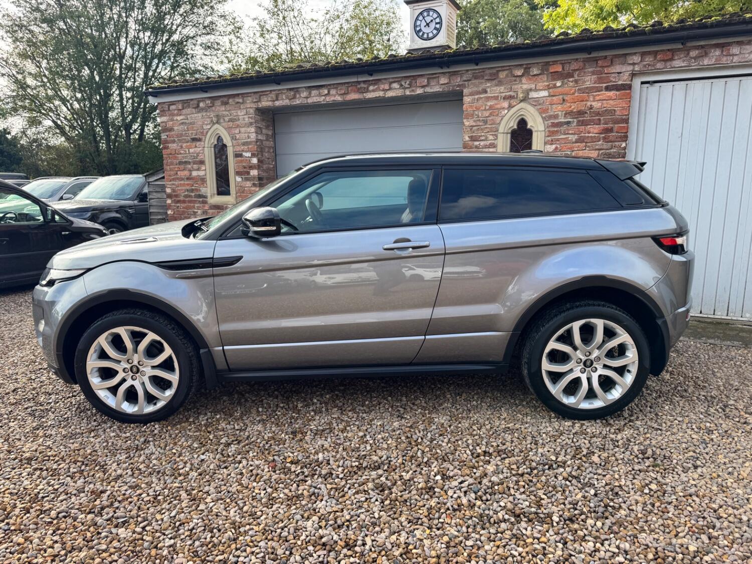 Used Land Rover Range Rover Evoque 2011 for sale - 76324788: Photo 4