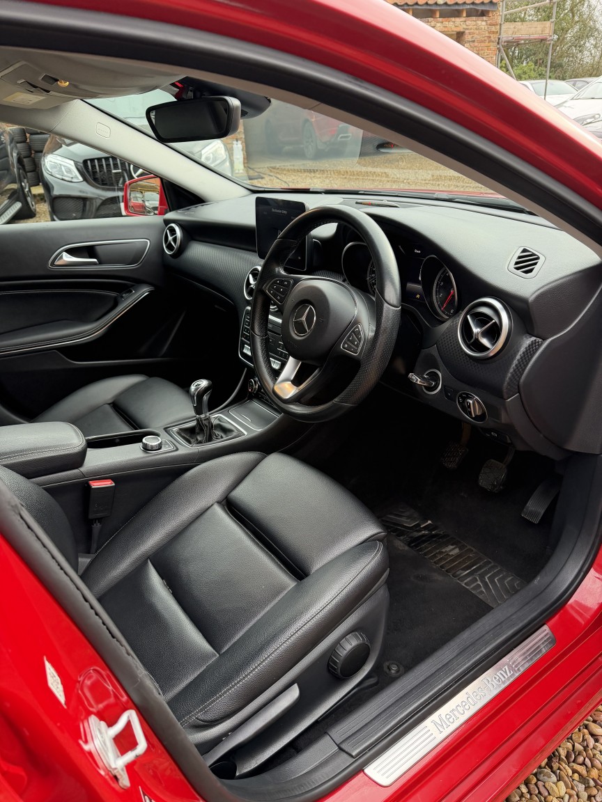 Used Mercedes-Benz A-Class 2017 for sale - 77590093: Photo 18