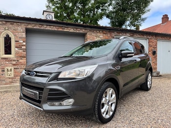 Used Ford Kuga 2015 for sale - 75664280: Photo