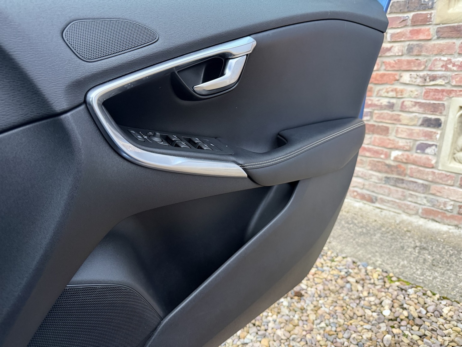 Used Volvo V40 2016 for sale - 78135069: Photo 22