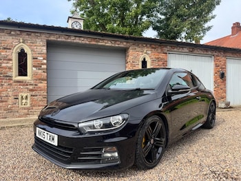 2015 - 2.0 TDI BlueMotion Tech R-Line 3-Door