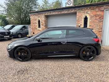 Used Volkswagen Scirocco 2015 for sale - 75856261: Photo
