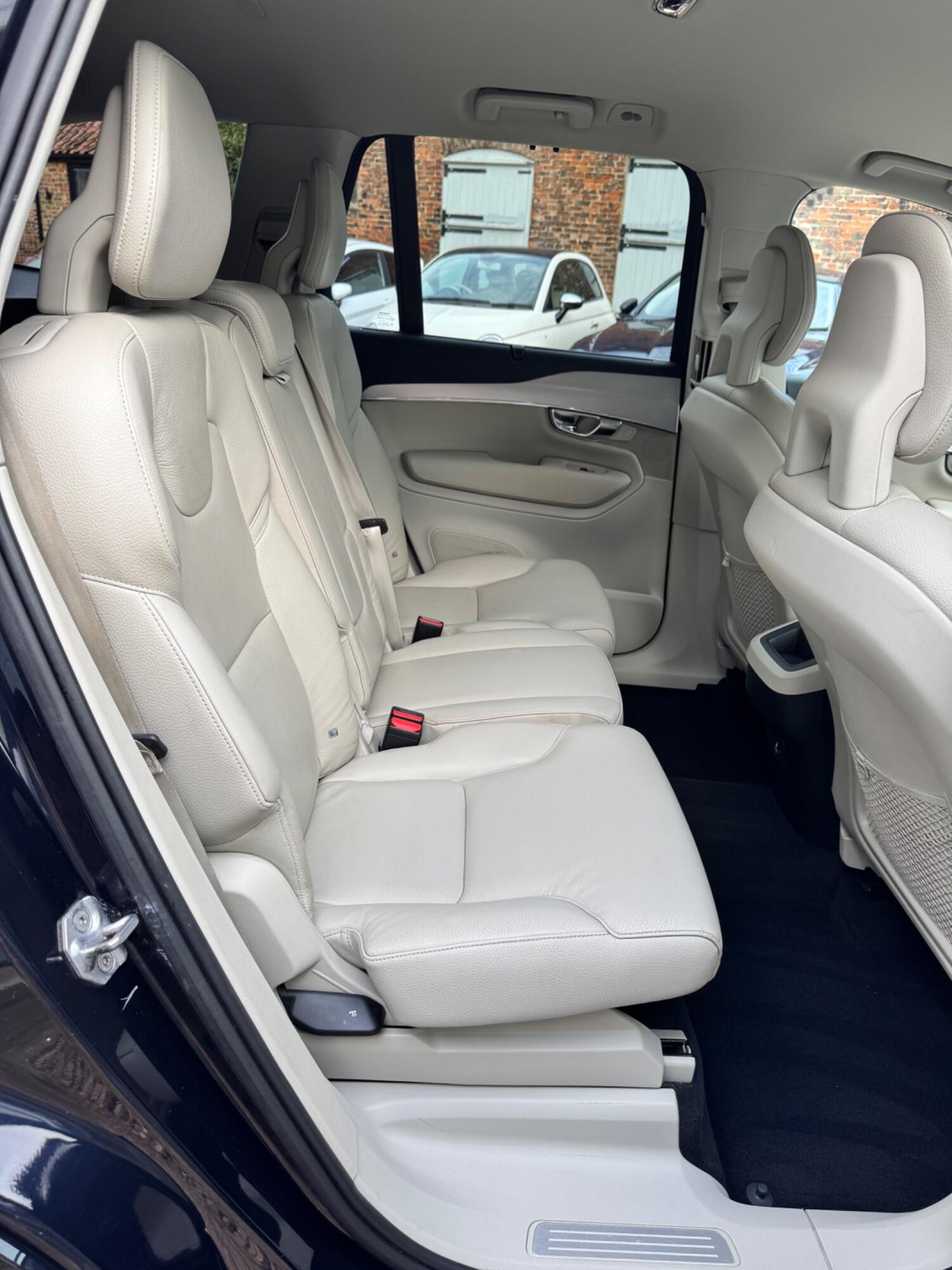 Used Volvo XC90 2016 for sale - 76324792: Photo 18