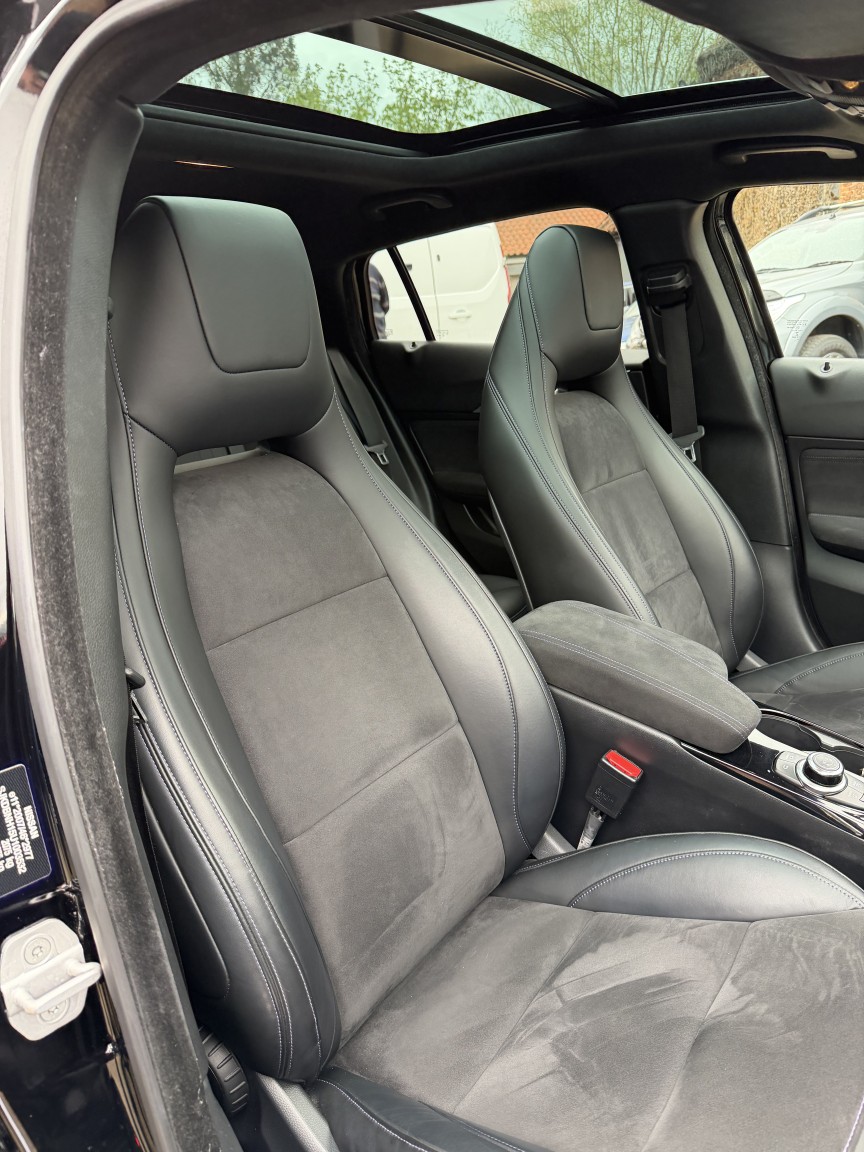 Used Infiniti Q30 2017 for sale - 78182868: Photo 19