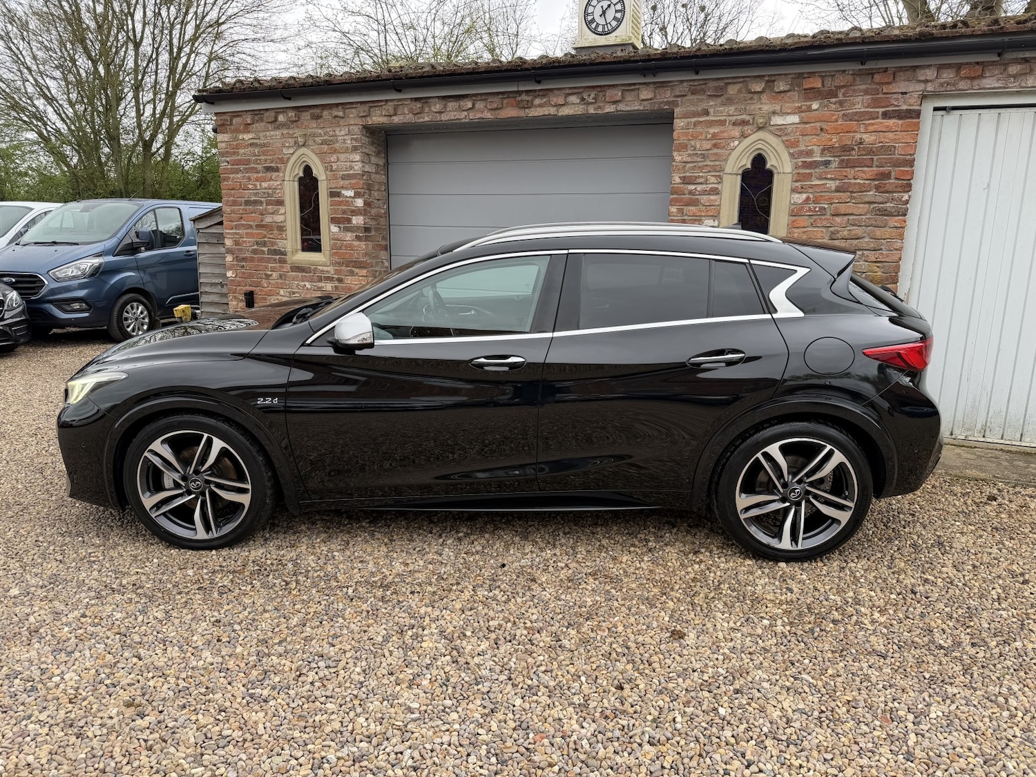 Used Infiniti Q30 2017 for sale - 78182868: Photo 4