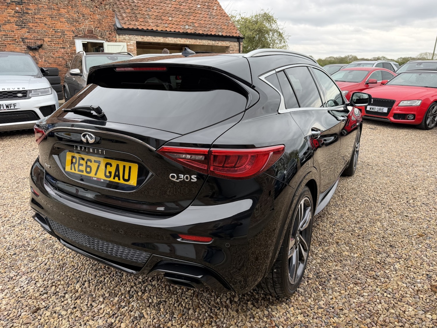 Used Infiniti Q30 2017 for sale - 78182868: Photo 9