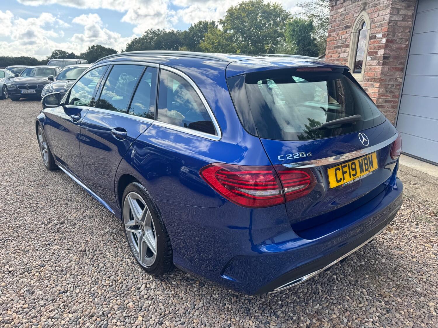 Used Mercedes-Benz C Class 2019 for sale - 76713094: Photo 11