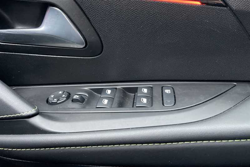 Used Peugeot 208 2021 for sale - 77146400: Photo 16