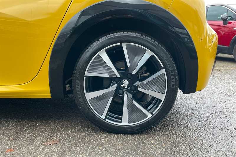 Used Peugeot 208 2021 for sale - 77146400: Photo 9