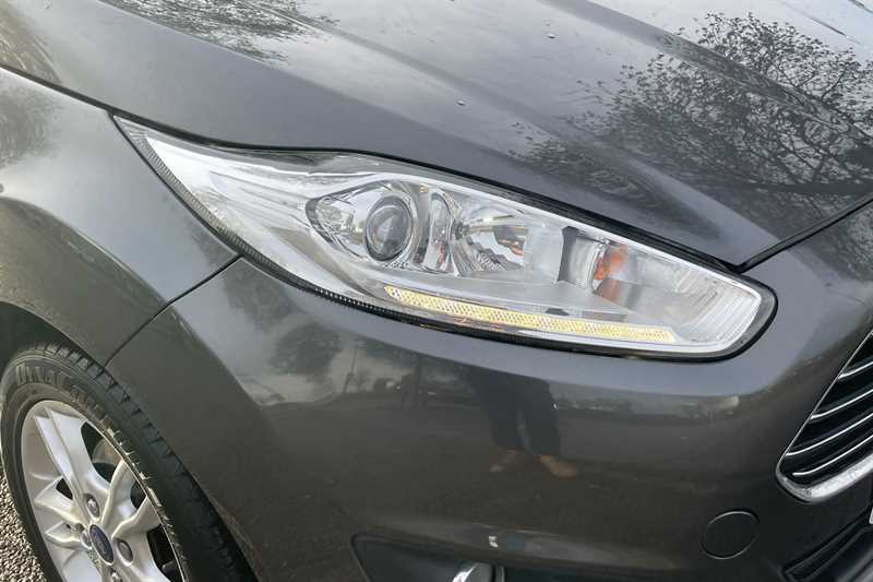 Used Ford Fiesta 2017 for sale - 76978133: Photo 25