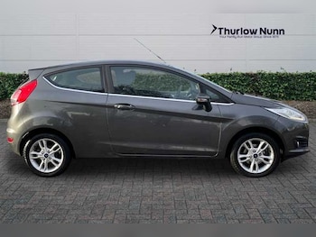 Used Ford Fiesta 2017 for sale - 76978133: Photo