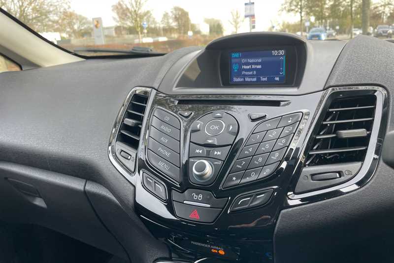 Used Ford Fiesta 2017 for sale - 76978133: Photo 35