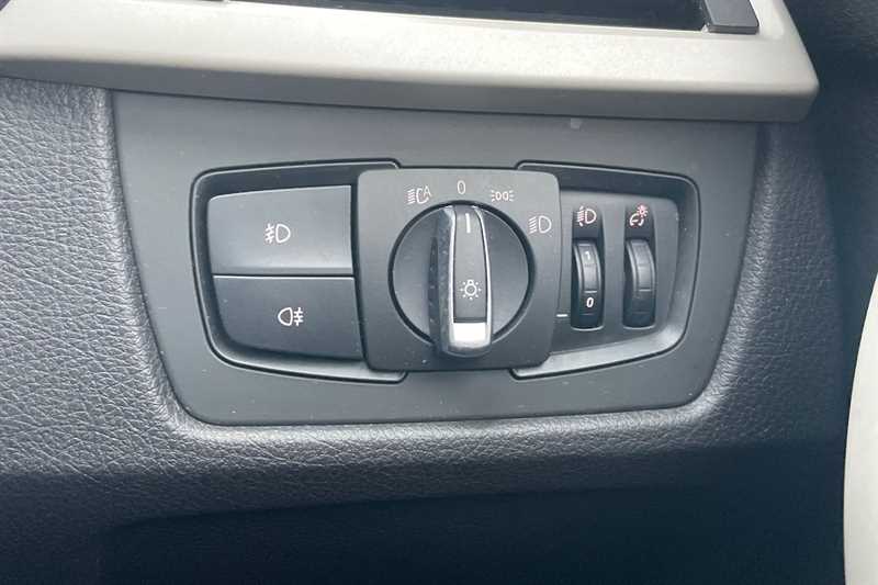 Used BMW 3 Series 2015 for sale - 76390268: Photo 31