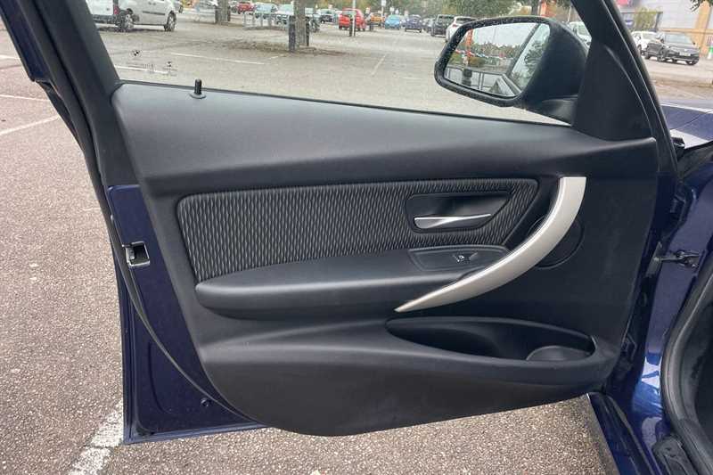 Used BMW 3 Series 2015 for sale - 76390268: Photo 35