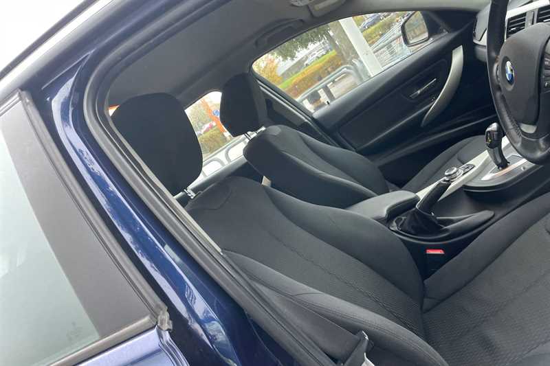 Used BMW 3 Series 2015 for sale - 76390268: Photo 43