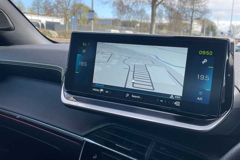 Used Peugeot E-2008 2023 for sale - 78050394: Photo 15