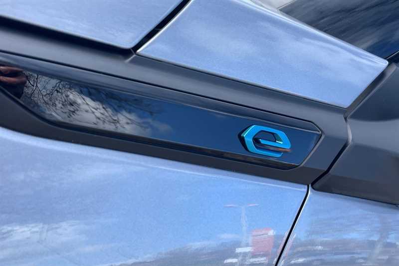 Used Peugeot E-2008 2023 for sale - 78050394: Photo 30