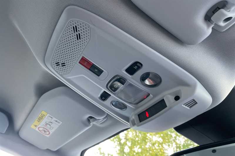 Used Peugeot 2008 2022 for sale - 76318765: Photo 28