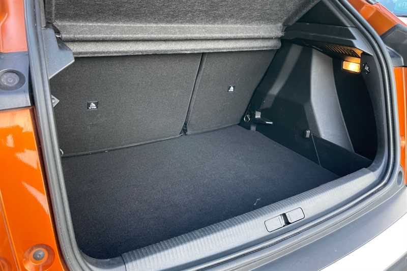 Used Peugeot 2008 2022 for sale - 76318765: Photo 40
