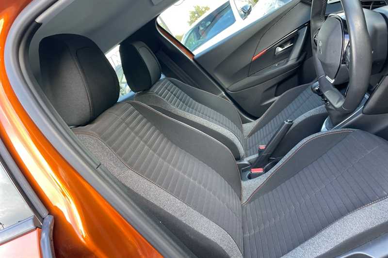 Used Peugeot 2008 2022 for sale - 76318765: Photo 42