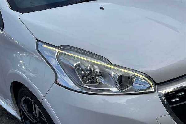 Used Peugeot 208 2015 for sale - 76204463: Photo 29
