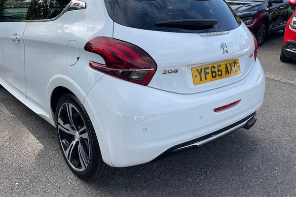 Used Peugeot 208 2015 for sale - 76204463: Photo 36