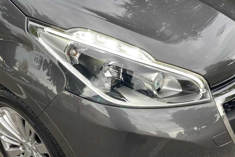 Used Peugeot 208 2019 for sale - 76564068: Photo 25