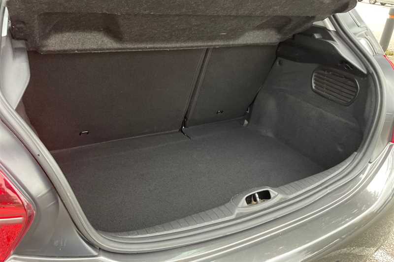 Used Peugeot 208 2019 for sale - 76564068: Photo 33