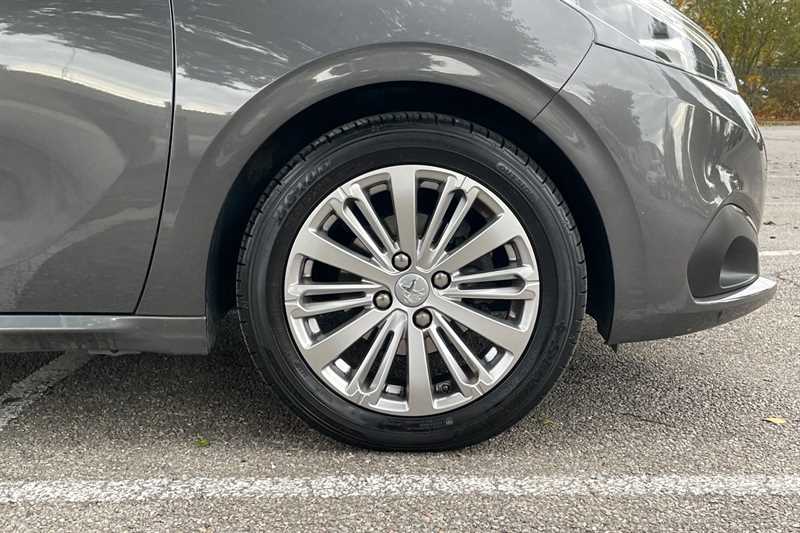 Used Peugeot 208 2019 for sale - 76564068: Photo 9