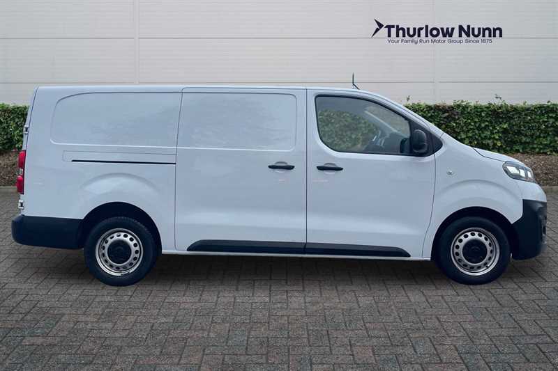 Used Vauxhall Vivaro 2023 for sale - 77513599: Photo 2