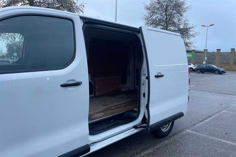 Used Vauxhall Vivaro 2023 for sale - 77513599: Photo 35