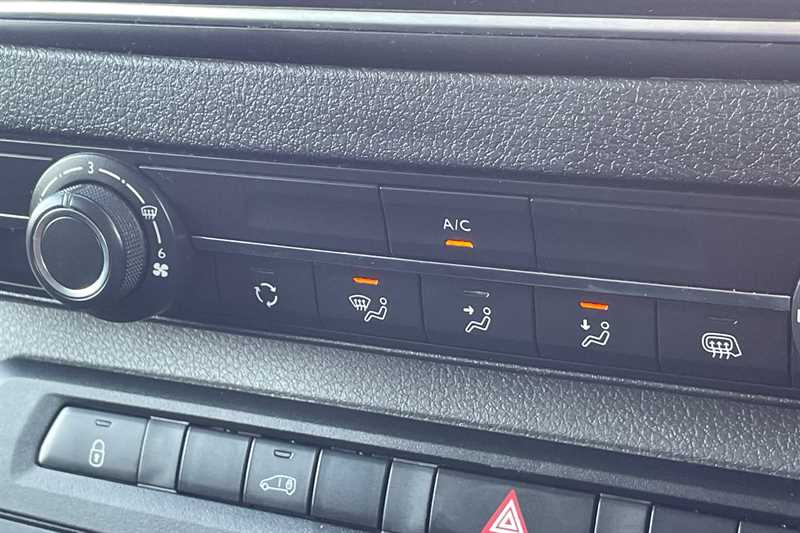 Used Peugeot Expert 2022 for sale - 76074755: Photo 27