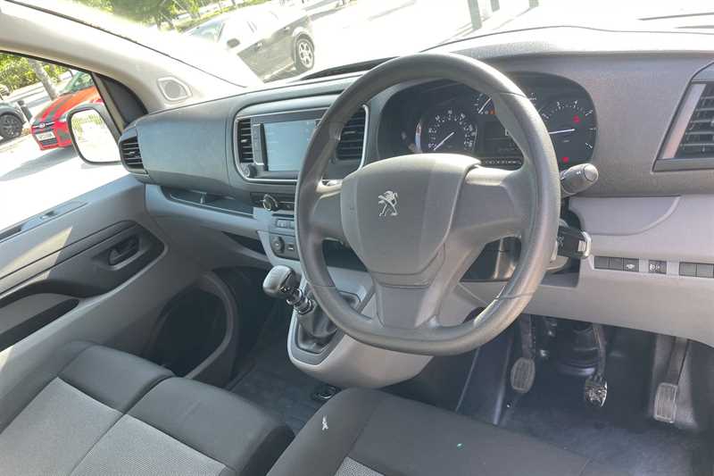 Used Peugeot Expert 2022 for sale - 76074755: Photo 46