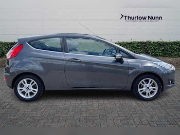 Used Ford Fiesta 2017 for sale - 78798771: Photo