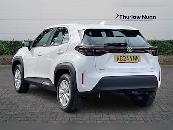 Used Toyota Yaris Cross 2024 for sale - 77960228: Photo