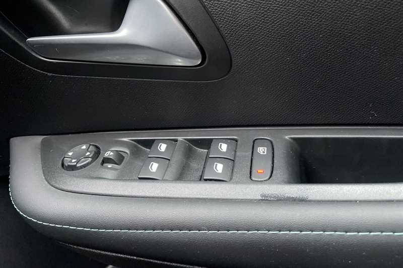 Used Peugeot 208 2023 for sale - 77167376: Photo 16