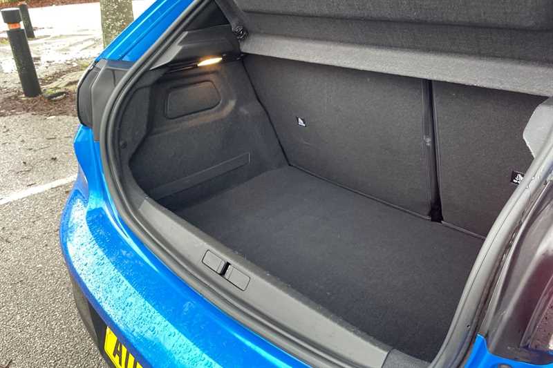 Used Peugeot 208 2023 for sale - 77167376: Photo 39