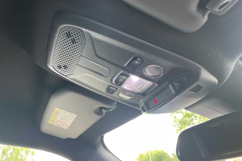 Vehicle 33