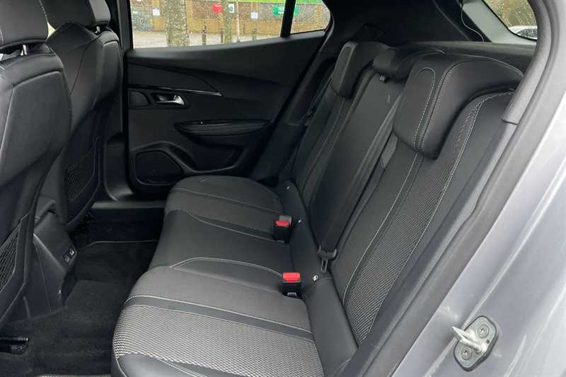 Used Peugeot 2008 2023 for sale - 77471636: Photo 23