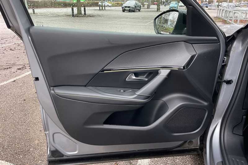 Used Peugeot 2008 2023 for sale - 77471636: Photo 35