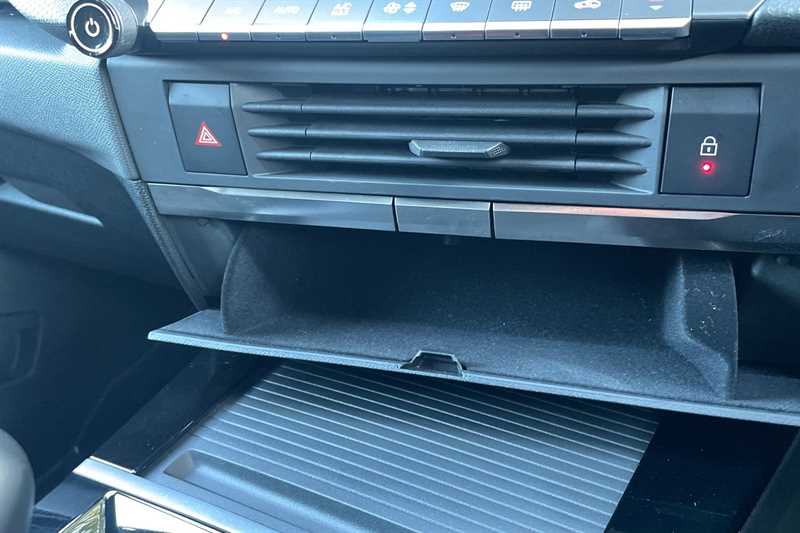 Used Vauxhall Astra 2023 for sale - 77146389: Photo 37